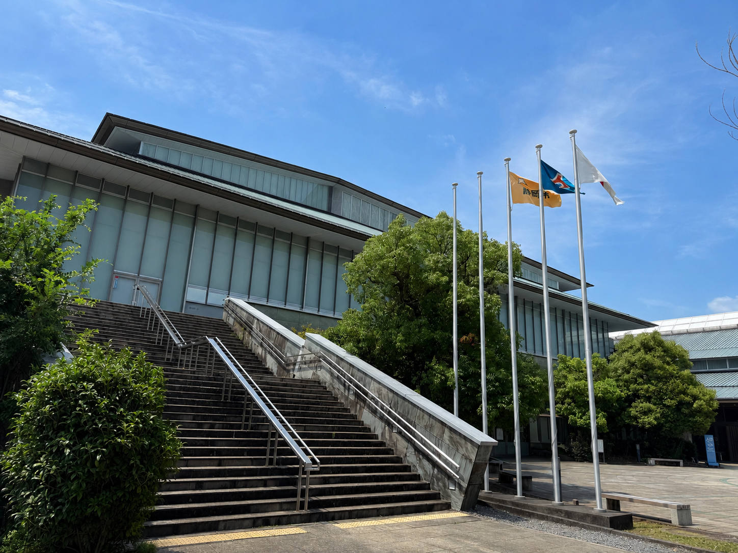 静岡県武道館(徒歩1分)